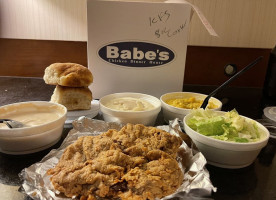 Babe's Chicken Dinner House food