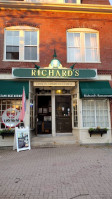 Richard's Restaurant outside