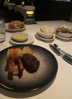 Morton's The Steakhouse food