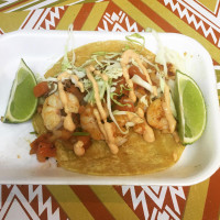 Roxy’s Tacos food