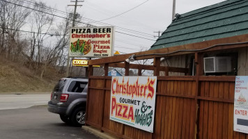 Christopher's Gourmet Pizza outside