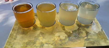 Calico Cidery food