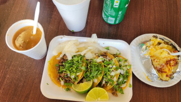 Taqueria Zamora food