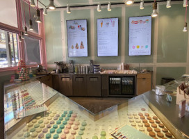 Joy Macarons food