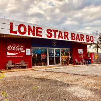 Lonestar Barbeque outside