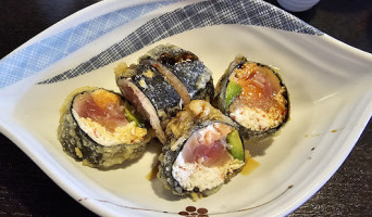 Super Sushi food