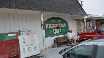 Rancher's Choice Cafe outside