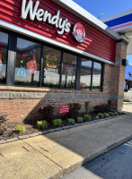 Wendy's outside