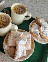 Cafe Du Monde food