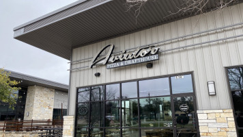 Aviator Pizza Drafthouse outside