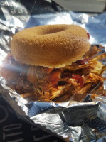 Stroker's Bbq food