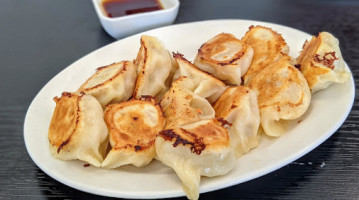 Jiayuan Dumpling House inside