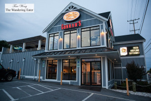 Conrad's Seafood inside