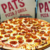 Pat's Pizzeria food