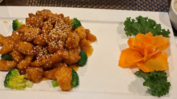 Yume Asian Bistro food