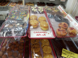 Apple Fritter Donut Shop food