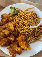 Hunan Wok Chinese Restaurant food