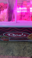 Rico's Tacos food