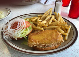 Heeter's Drive In food