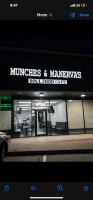 Munches And Manervas Soul Food Cafe inside