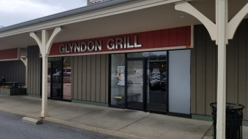 Glyndon Grill food