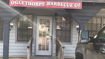 Oglethorpe Bbq Co food