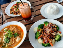 Thai Terrace food