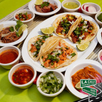 La Calle Taqueria Y Carnitas food