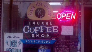 Laurel Coffee Shop inside