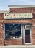 Farmington Avenue Pizza House food