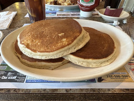 Old Bridge Diner Family food