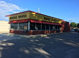 Waffle House outside