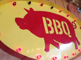 Jay Henry's Bbq food