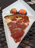 Gio’s Chicago Pizza food