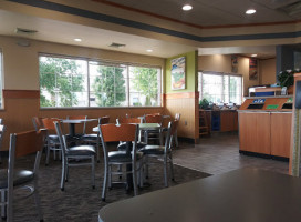 Culver's inside