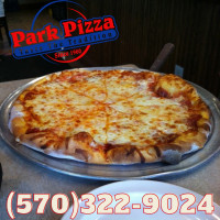 Park Pizza food