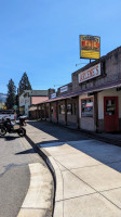 Arlene's Café General Store food