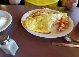 Arlene's Café General Store food