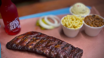 Lockhart Chisholm Trail Bbq food