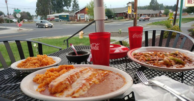 La Laguna Family Mexican food