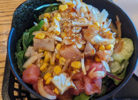 Luv Fish Poke’ Bowls food