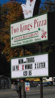 Two King's Pizzeria outside