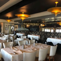 Vigilucci's Seafood & Steakhouse food