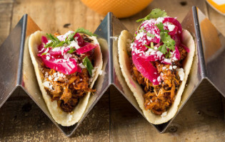 Coyo Taco food