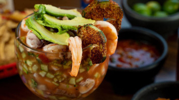 Mariscos El Navegante food