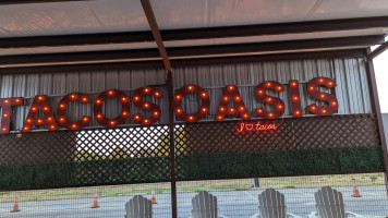 Tacos Oasis food