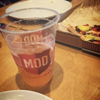 Mod Pizza inside