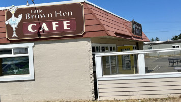 Little Brown Hen Cafe outside