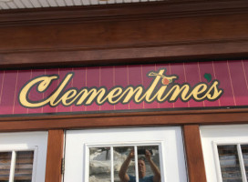 Clementine’s inside