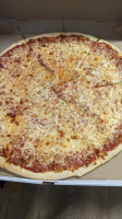 Sal's Pizza food